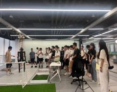 华为HR引见司若何通过“咖啡社交”提拔工程师间